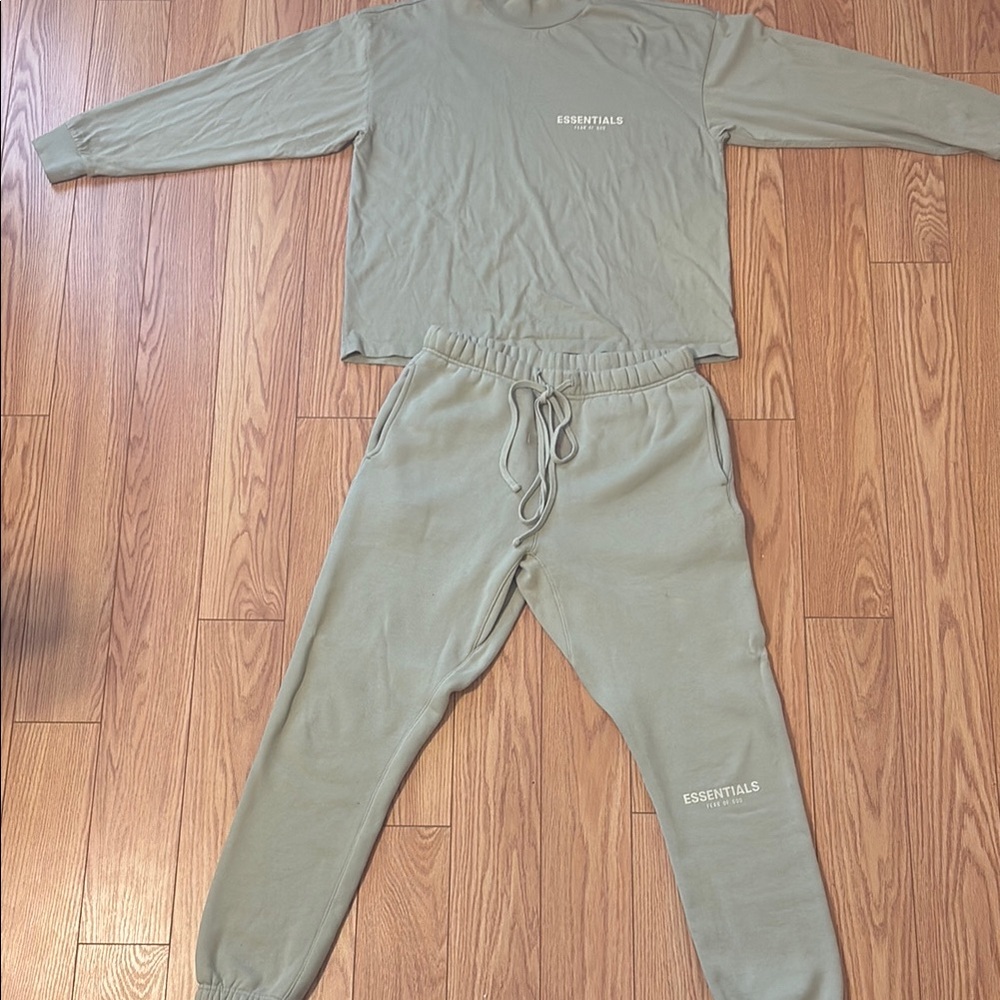 Essentials Olive Green Sweatshirt and Sweatpants Set